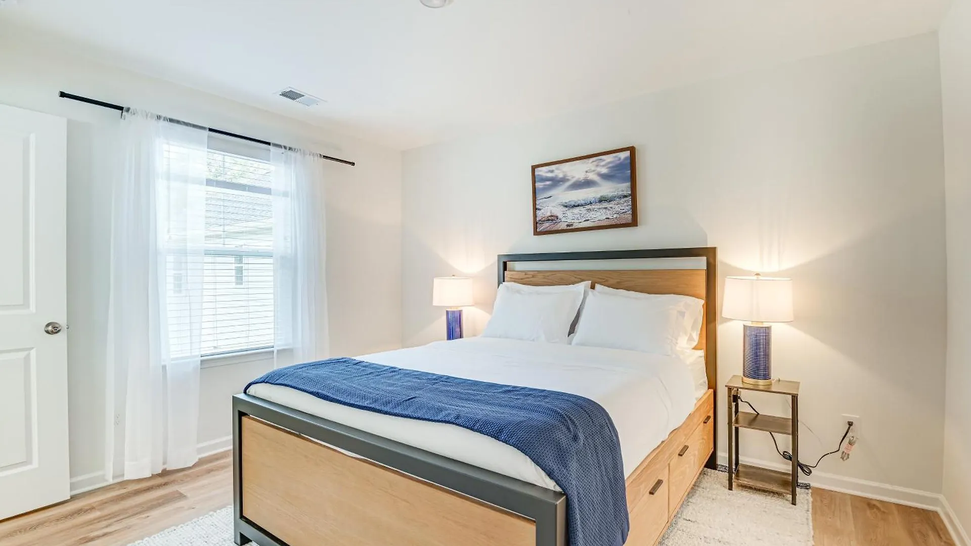 Charming Charlotte Townhome 6 Mi To Downtown! Casa vacanze