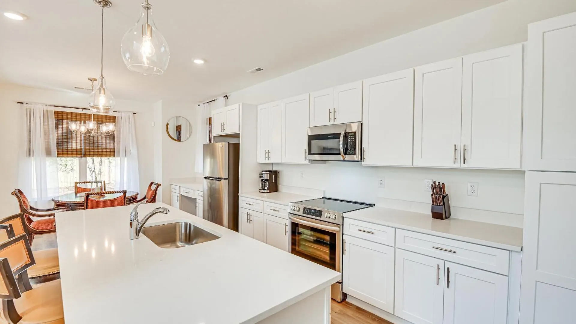 Casa vacanze Charming Charlotte Townhome 6 Mi To Downtown!